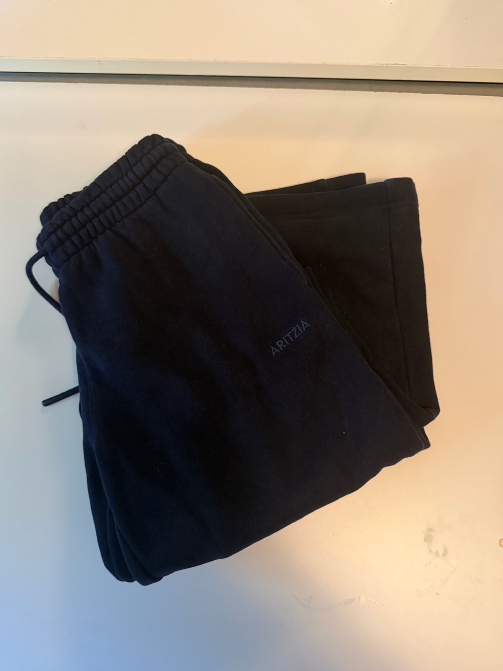 Aritzia Cozy Sweatfleece Boyfriend Wide Sweatpants